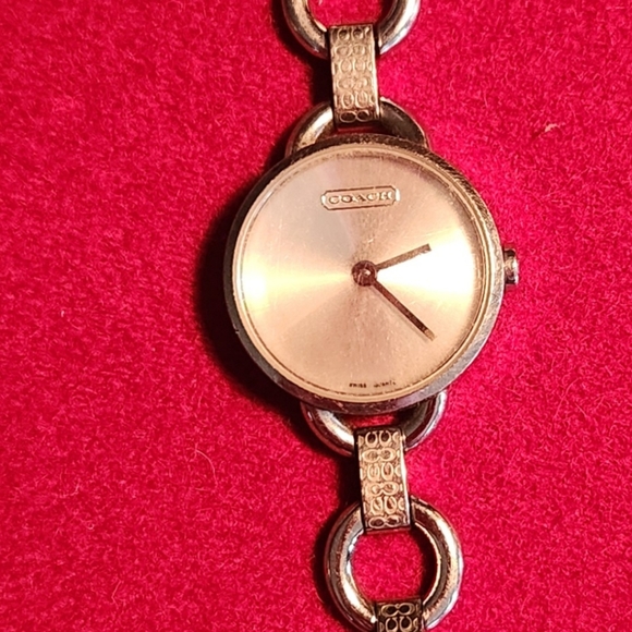 Coach Watch - Picture 2 of 6